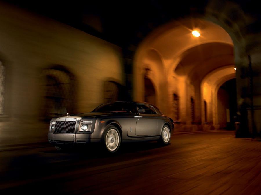  Rolls-Royce Phantom Coupe 2008 года  (фото 86 из 134)